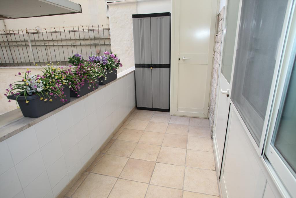 Due Passi Dal Borgo Antico Apartamento Bari Exterior foto